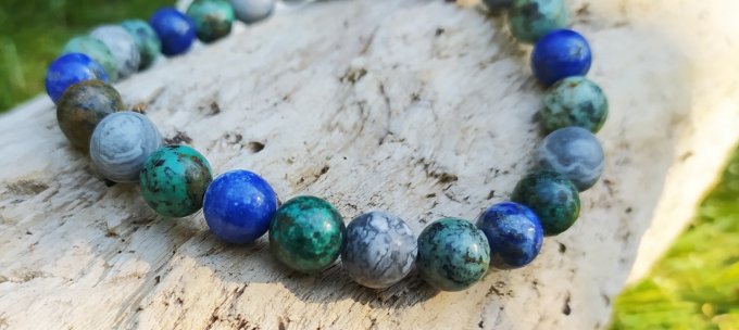 Turquoise africaine, lapis-lazuli et jaspe gris